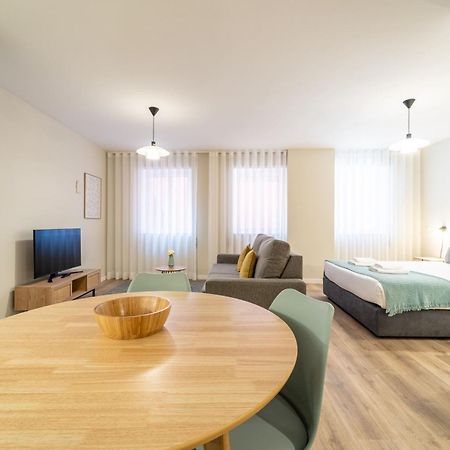 On The Square Studio - City Center By House And People Braga Exterior foto
