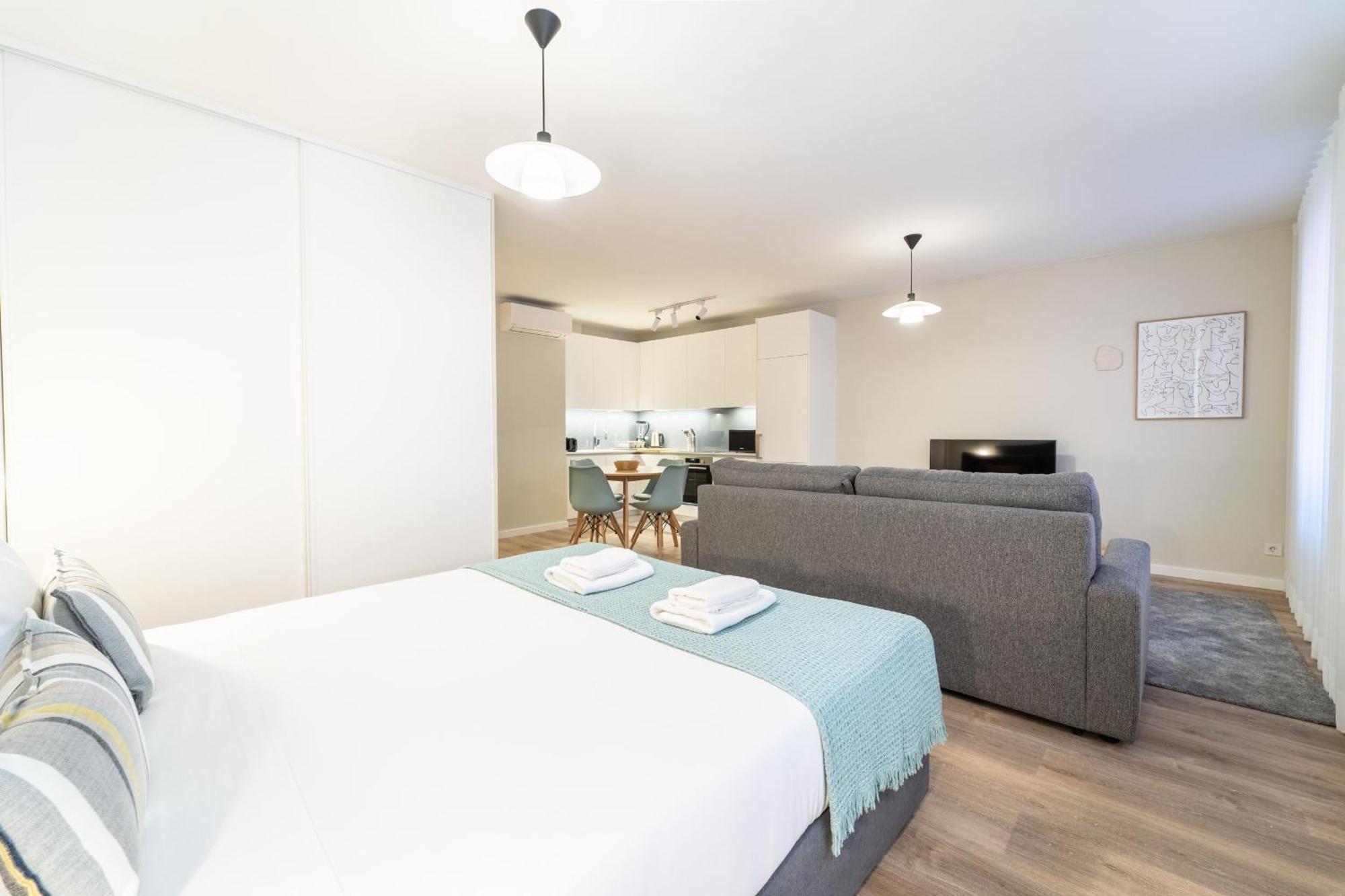 On The Square Studio - City Center By House And People Braga Exterior foto
